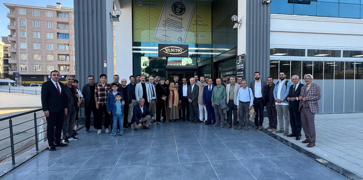 Van’da Ehmedê Xani Sempozyomu Düzenlendi